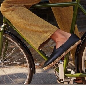 Sabahs in Beirut Black | women's 40 (US 8.5-9)‎ Slipon loafers handmade comfort